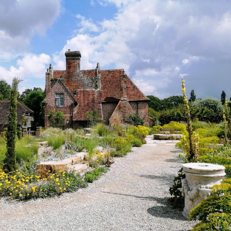 Meadow Cottage Bed & Breakfast Hawkhurst Exterior foto
