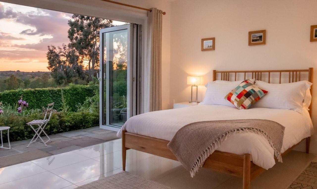 Meadow Cottage Bed & Breakfast Hawkhurst Exterior foto